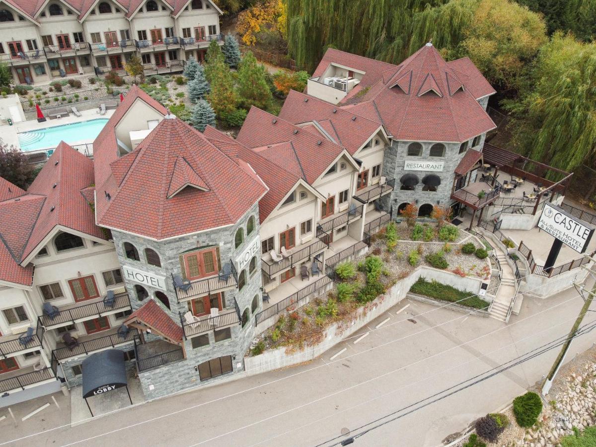 The Castle At Swan Lake Vernon Exteriör bild